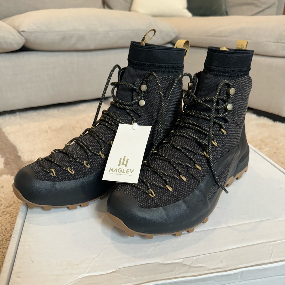 Naglev Waterproof Combat Boots